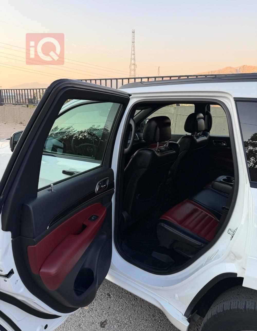 جيب جراند شيروكي